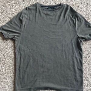 Claiborne Men's Dark Green Short Sleeve Tee
